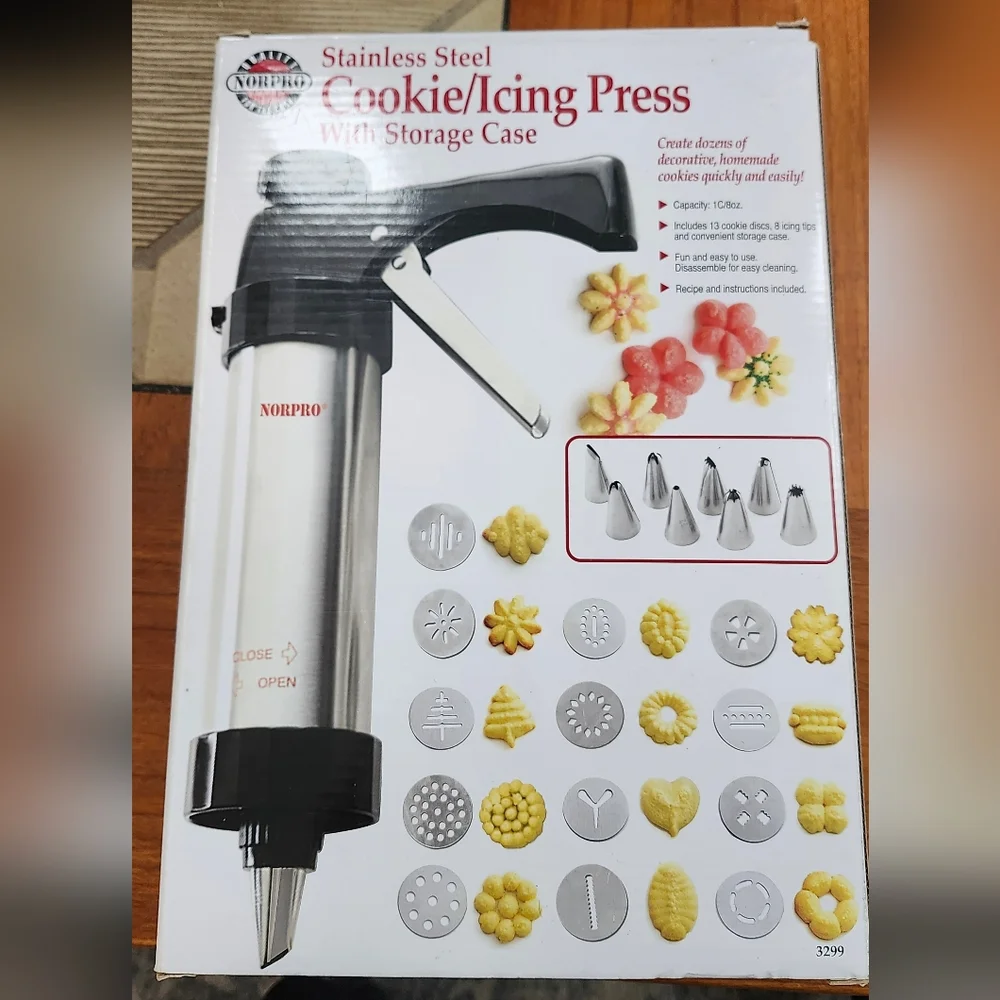Norpro Stainless Steel Cookie/Icing Press with Storage Case New